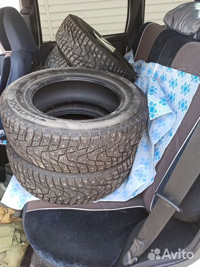 Hankook Winter I'Pike RS2 W429 175/65 R14