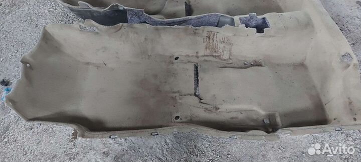 Ковролин салона Nissan Skyline v35