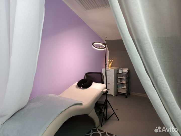 Кушетка для наращивания ресниц бу