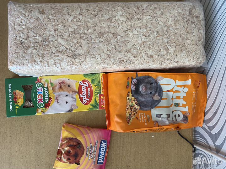 Еда для крысы