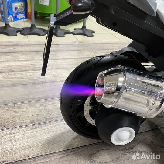 Электромотоцикл е222kx резиновые колеса