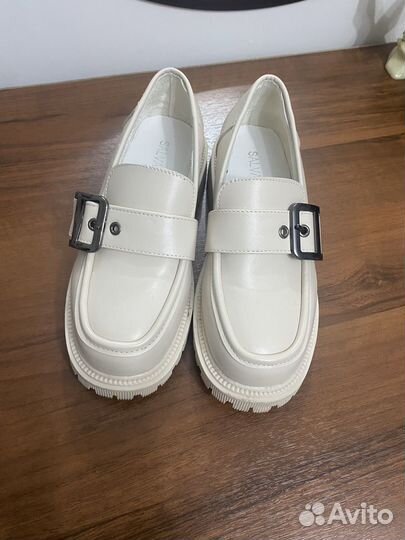 Обувь женская (лоферы)
