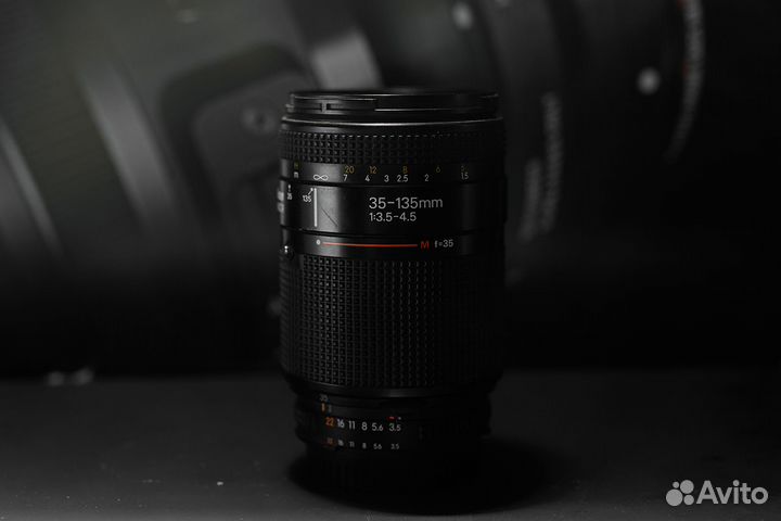 Объектив Nikon 35-135 3.5-4.5