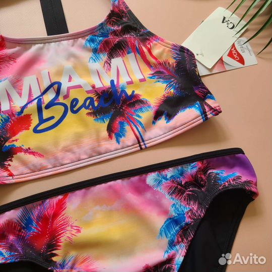 Новый купальник C&A для девочки подростка 158-164