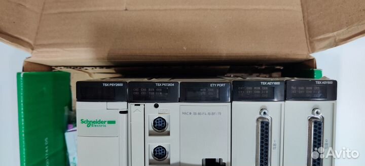 Контроллер Schneider Electric TSX premium P572634