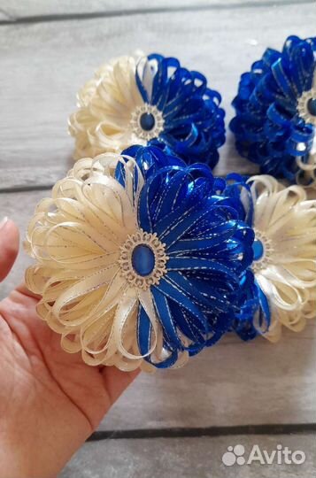 Пышные школьные бантики