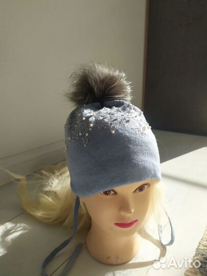 Продам зимнюю шапку 48-50