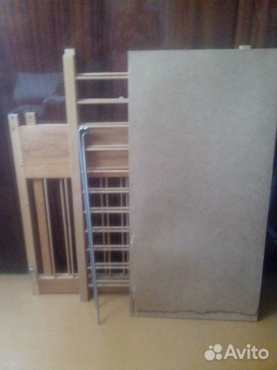 Детская кроватка с матрасом