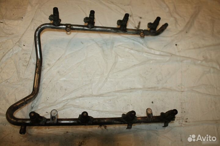 Рампа топливная mercedes benz w220 m113