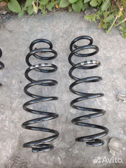 Пружины skoda rapid комплект