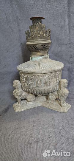 Керосиновая лампа старинная