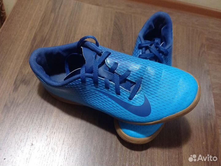 Футзалки nike