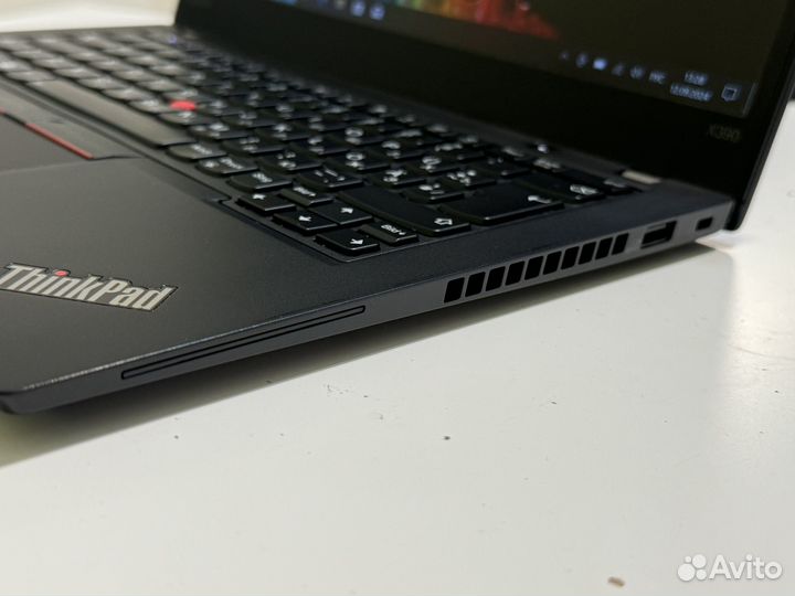 Thinkpad x390 i5/16/256/touch