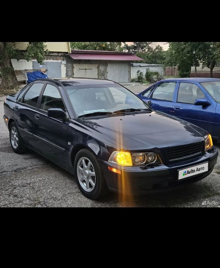 Volvo S40: фото владельца
