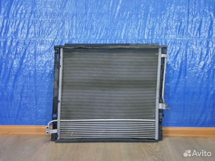 Радиатор кондиционера M GLE class W166 2011
