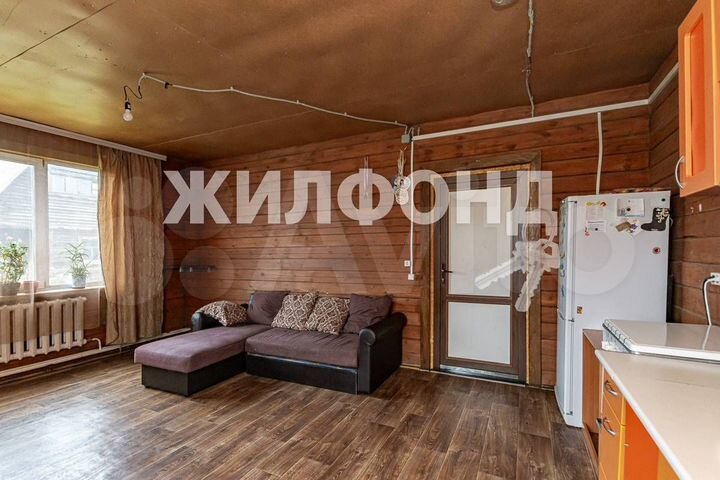 Дом 94 м² на участке 5 сот.