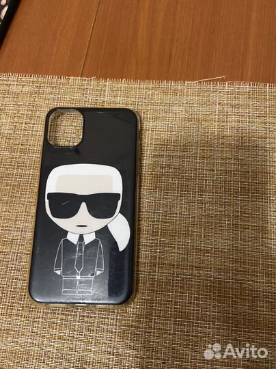 Чехол на айфон 11