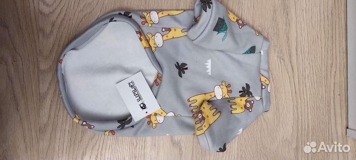 Одежда и обувь для собак