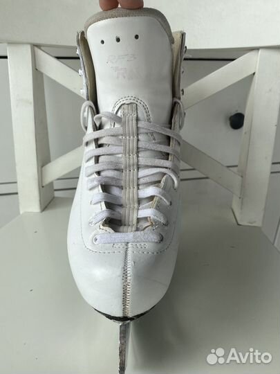 Фигурные коньки risport RF3 pro 245