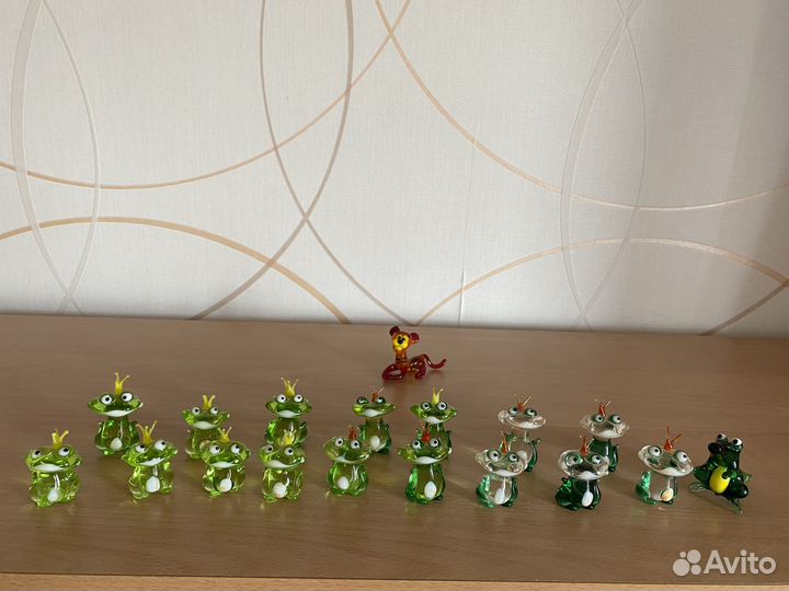 Царевна-лягушка из стекла