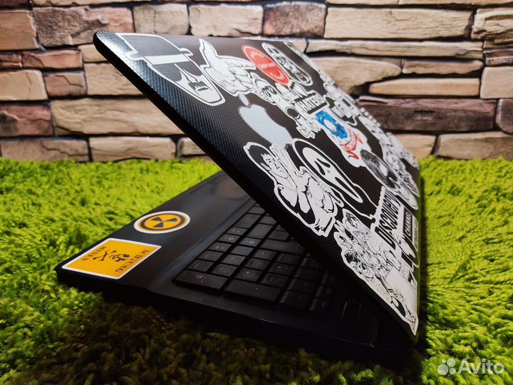 Мощный Asus 4 ядра Core i3-2350 8Gb SSD Radeon