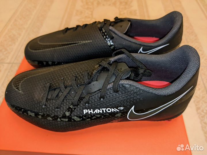 Бутсы футбольные детские Nike, 38,5