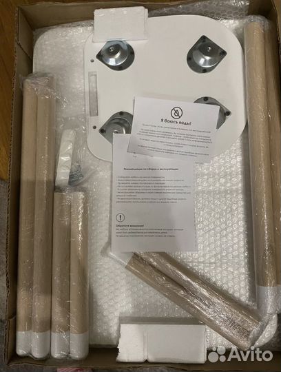 Комплект мебели в детскую стол и стульчик