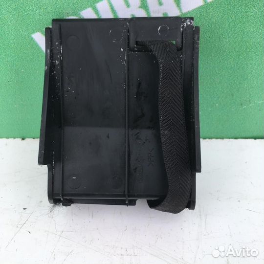 Кронштейн (сопут. товар) Мазда 6