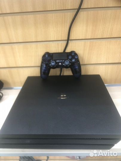 Игровая приставка playstation pro 4 1tb Sony