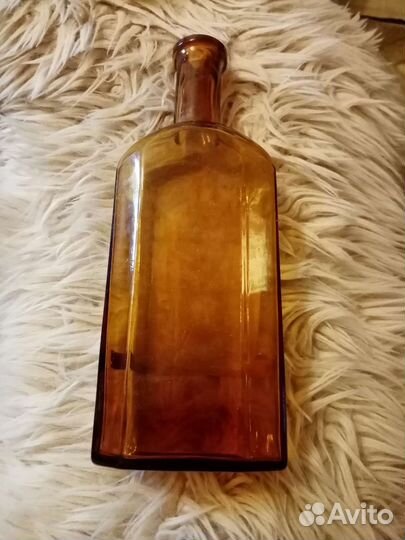 Старинные флаконы