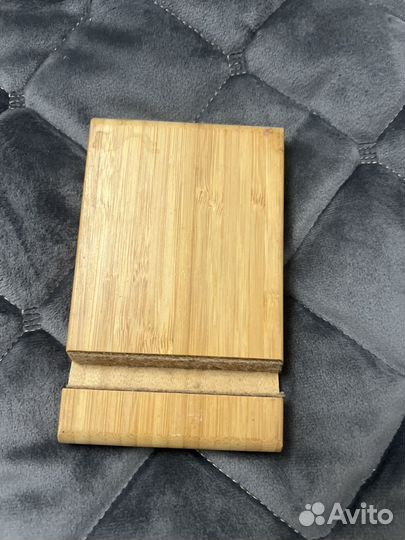 Подставка под телефон