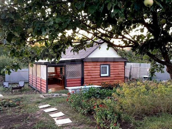 Дача 30 м² на участке 5 сот.