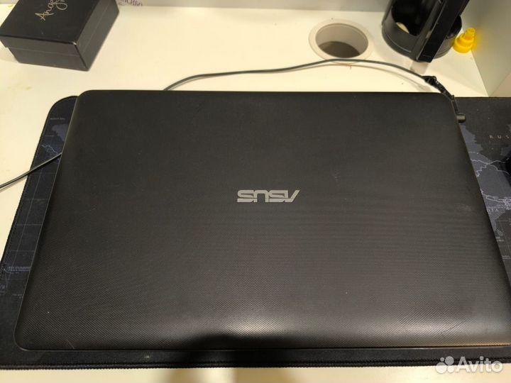 Ноутбук asus
