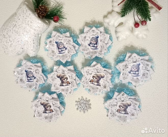 Новогодние бантики ручной работы