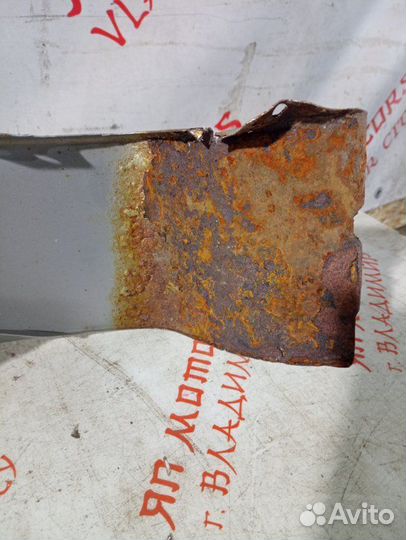 Крыло переднее левое Mitsubishi Lancer 9 седан