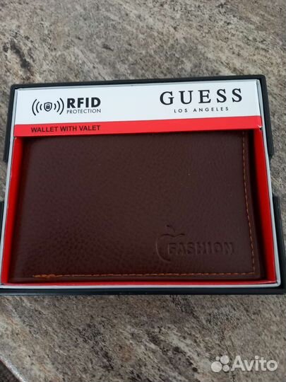 Кошелек мужской, натуральная кожа Guess