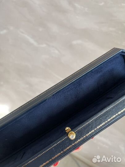 Футляр для украшений / футляр для ручки