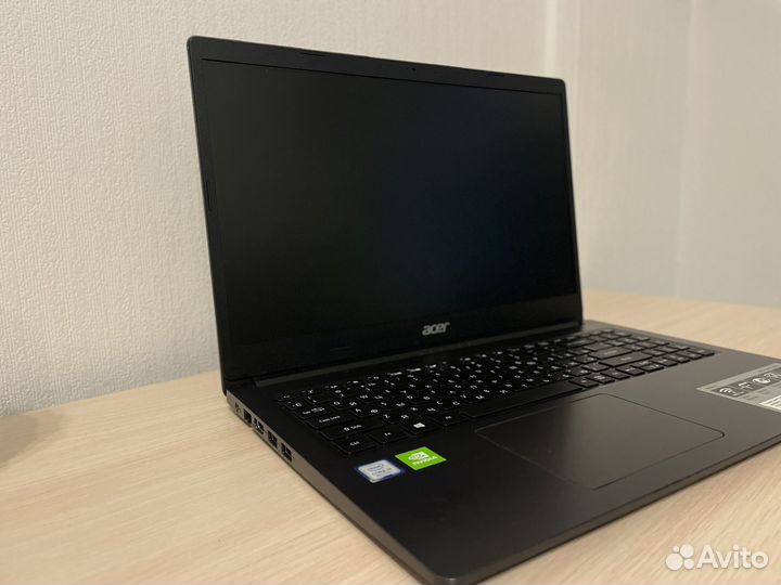 Ноутбук acer aspire 3