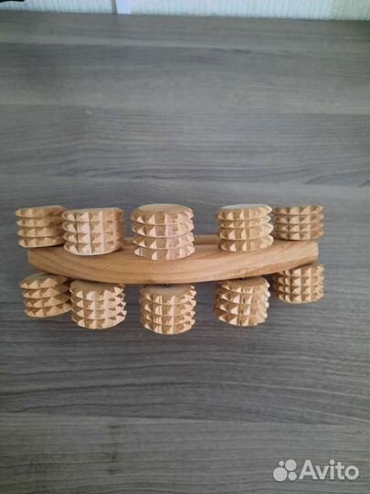 Массажер деревянный