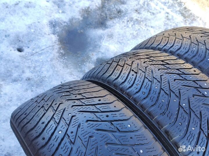 Nokian Tyres Hakkapeliitta 8 225/50 R17 94T