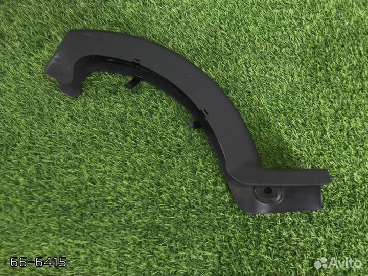 Накладка петли багажника Mercedes S500/550 W221