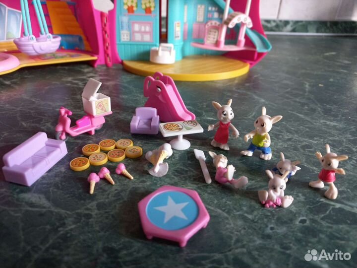 Детский игрушечный домик