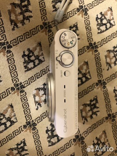 Компактный фотоаппарат sony