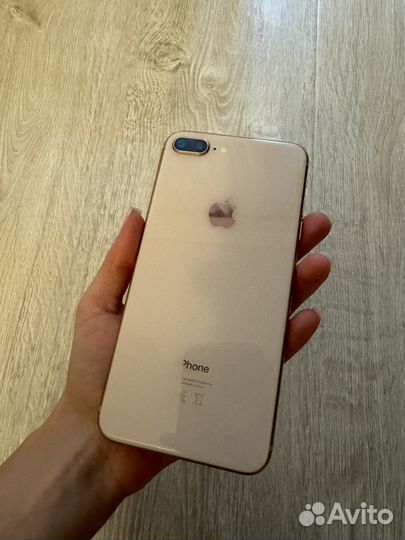 iPhone 8 Plus, 64 ГБ