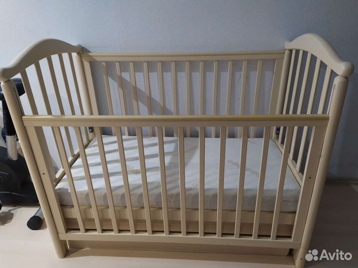Кровать детская