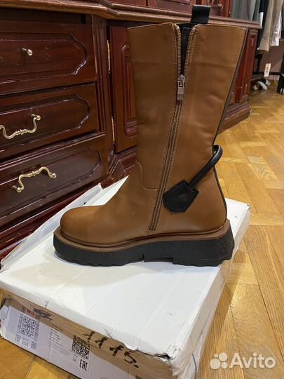 Ботинки полусапоги женские 39