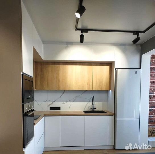 Угловая кухня напрямую с фабрики