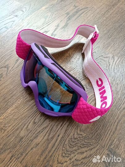 Очки горнолыжные Atomic + липучки для лыж marker