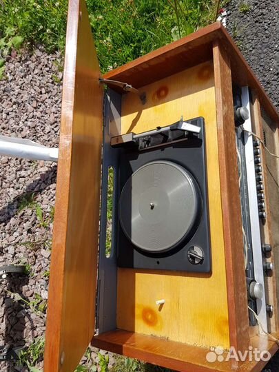 Ламповая радиола Ригонда 102