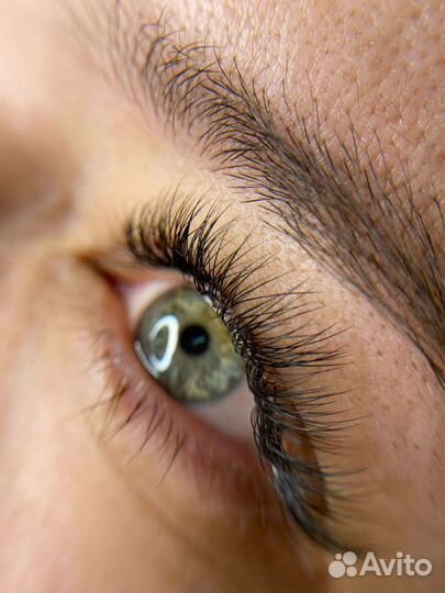 Маникюр, педикюр, ресницы, брови, ламинирование